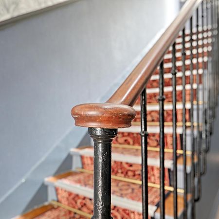 Le Florus Hotel Montrouge Buitenkant foto