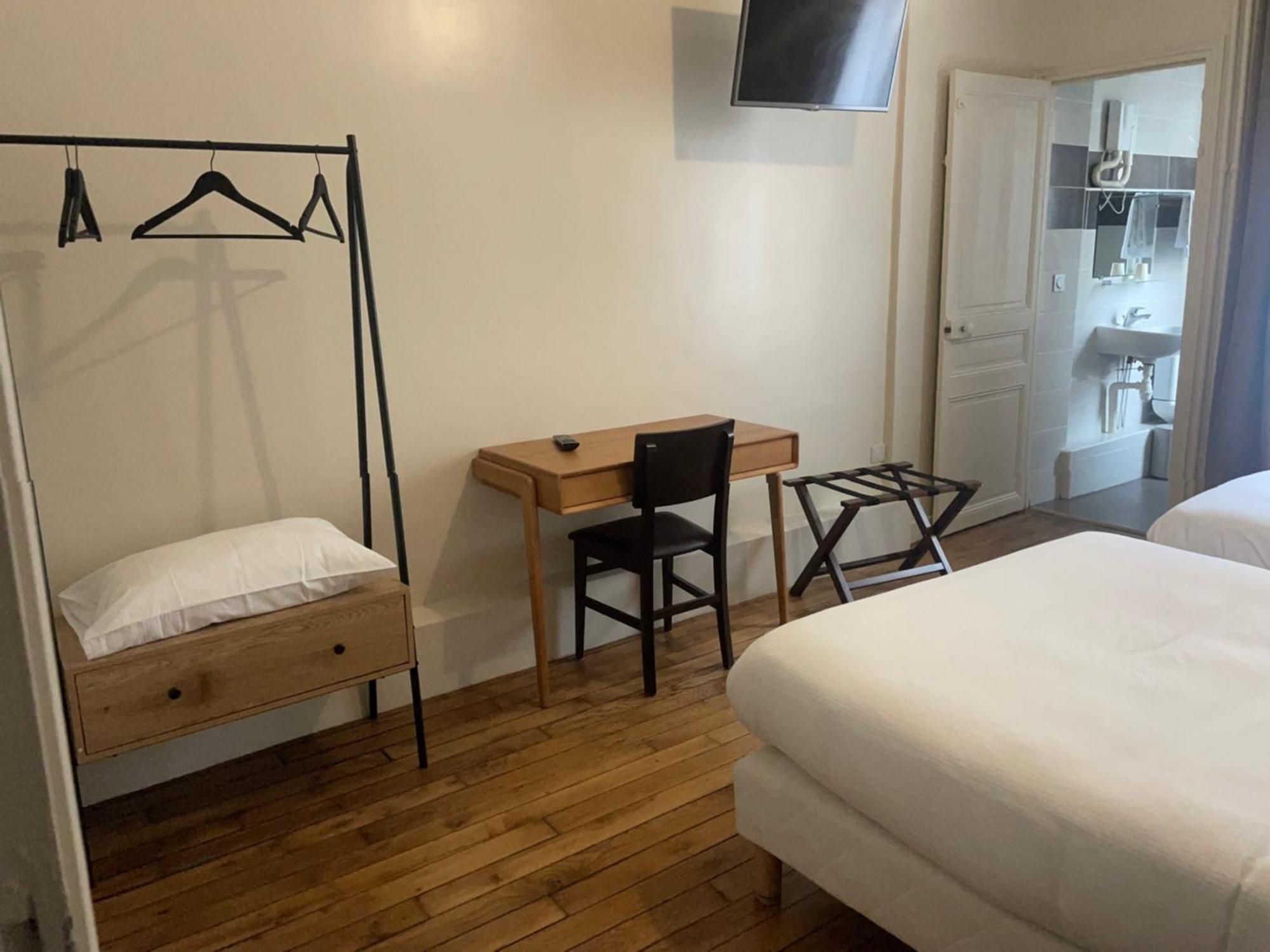 Le Florus Hotel Montrouge Buitenkant foto