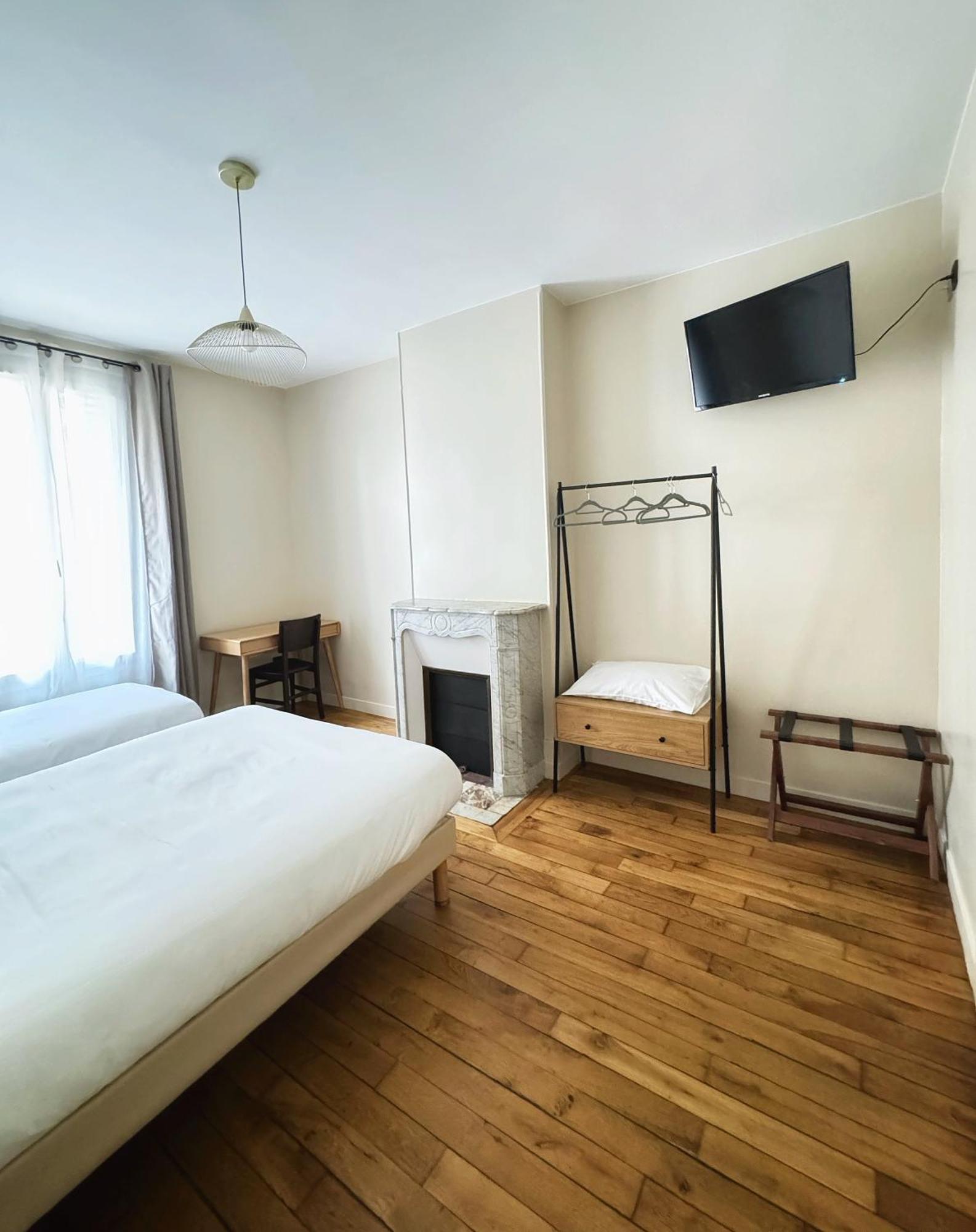 Le Florus Hotel Montrouge Buitenkant foto
