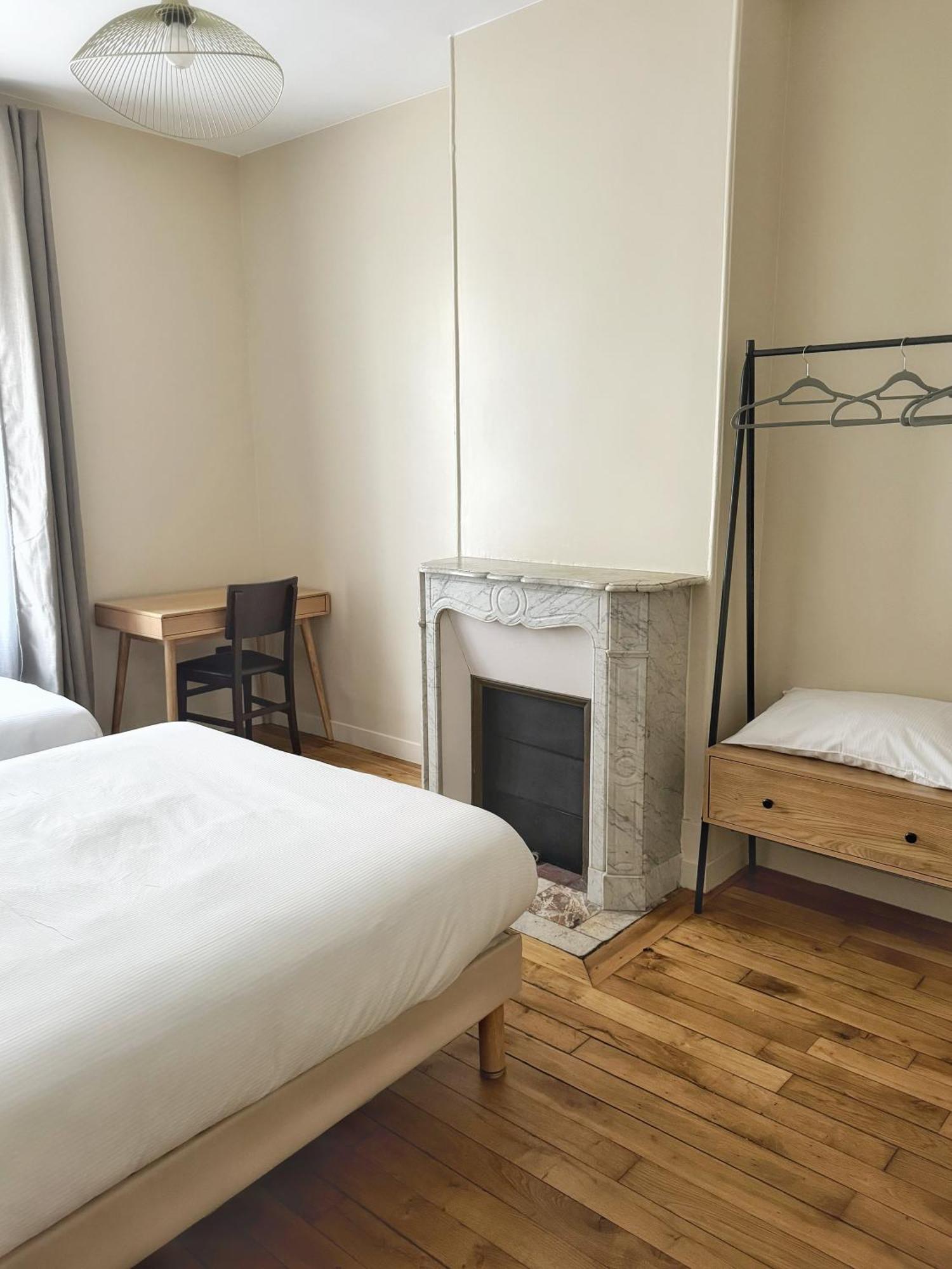 Le Florus Hotel Montrouge Buitenkant foto