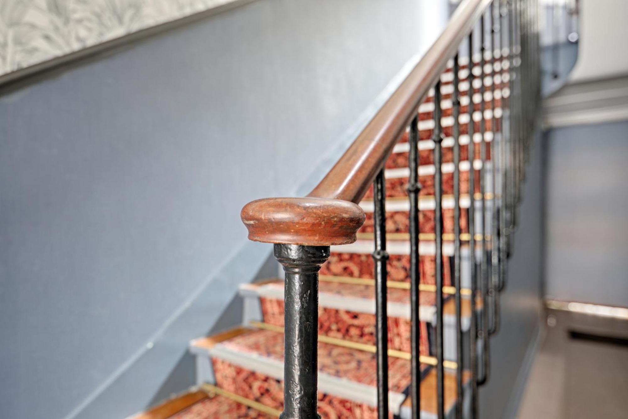 Le Florus Hotel Montrouge Buitenkant foto