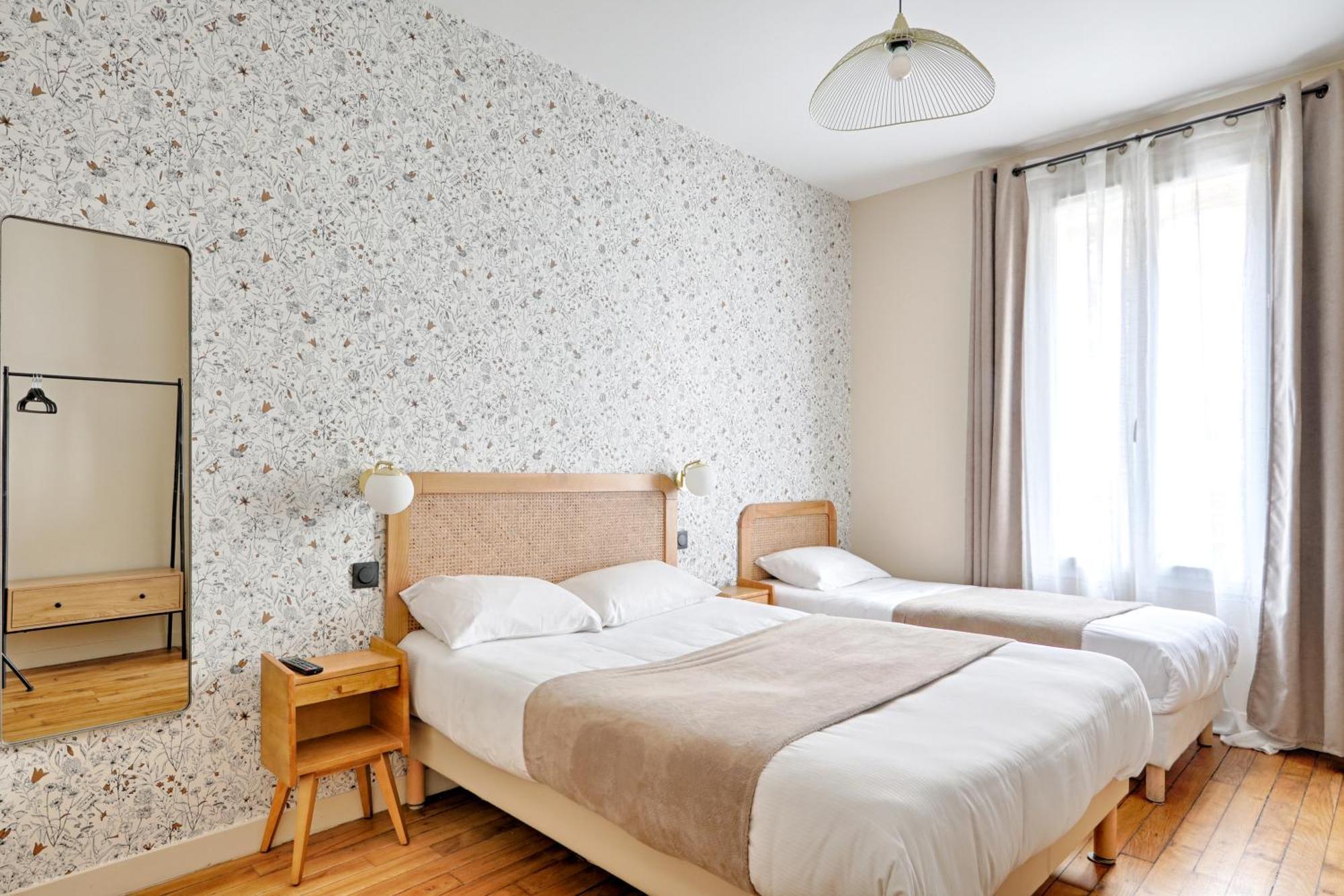 Le Florus Hotel Montrouge Buitenkant foto
